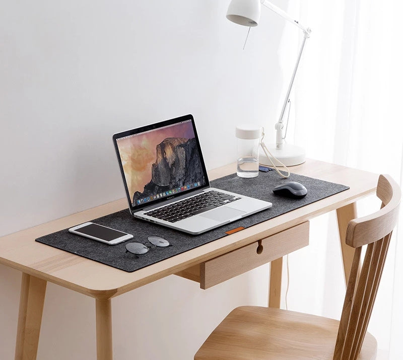 Clavier et tapis de souris Accuratus Felt Desk